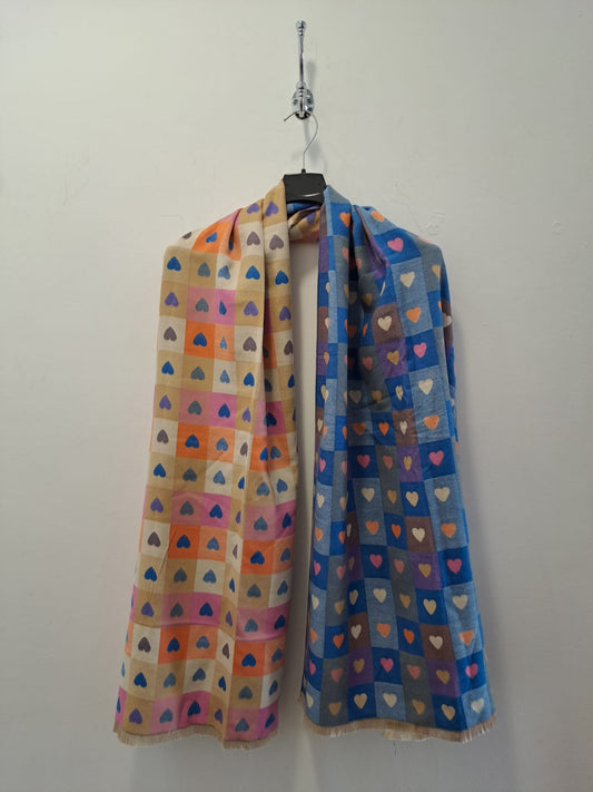 Reversible Heart Patterned Scarf